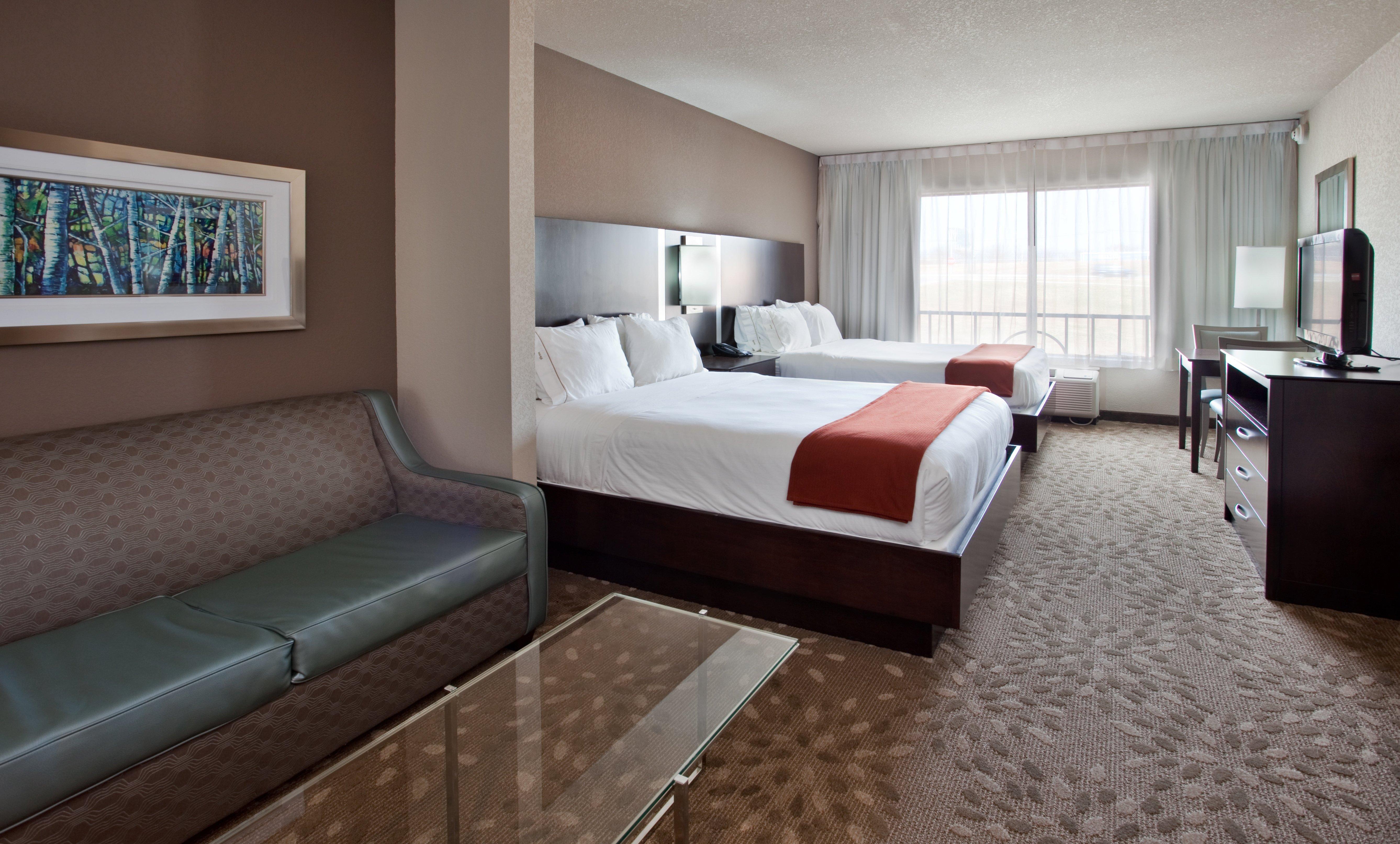 Holiday Inn Express Hotel And Suites Saint Robert By Ihg Exterior photo